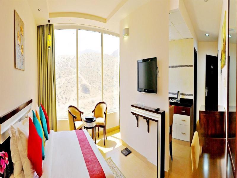 Centra By Centara Dunes 3* Masqat